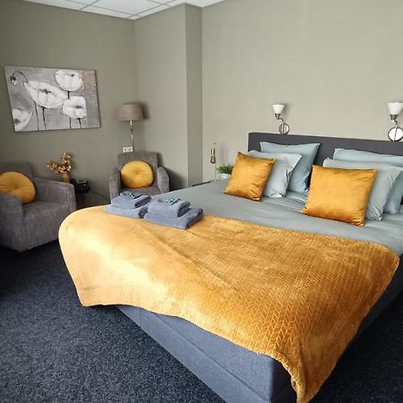 Hotel Rozenburg Bagian luar foto