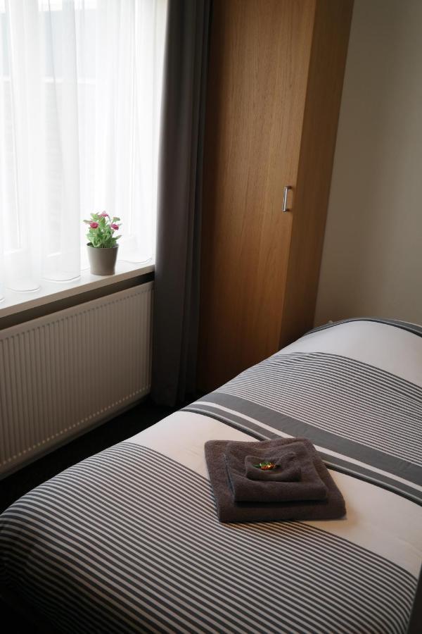 Hotel Rozenburg Bagian luar foto