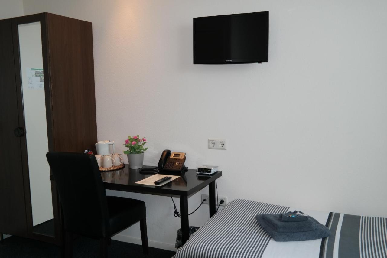 Hotel Rozenburg Bagian luar foto