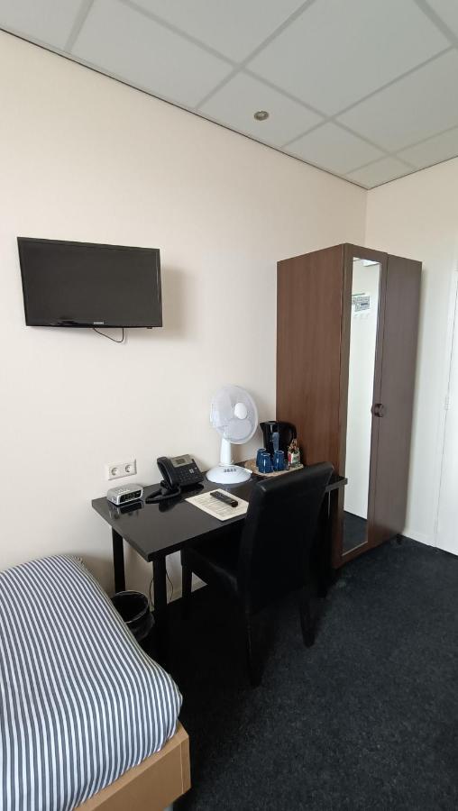 Hotel Rozenburg Bagian luar foto