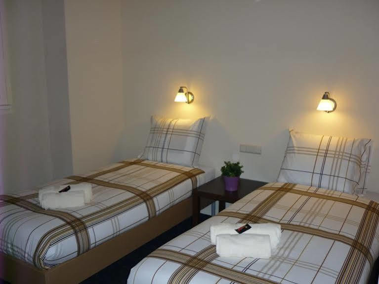 Hotel Rozenburg Bagian luar foto